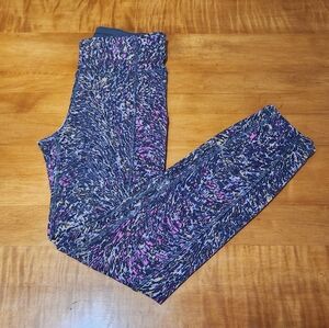 Lululemon Invigorate High Rise Tight 25" Size 4